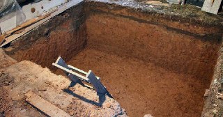 Строительство погреба Топки цена от 14649 руб.